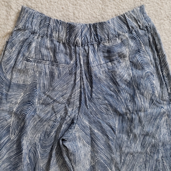 Fe Noel x Target Women's Fine Line Print Wide-Leg Pants - Picture 5 of 11